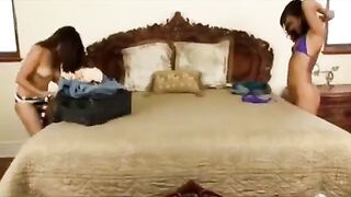 A sexy girl was fucked by an Asian guy on the bed