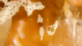 A guy made cumshot right into the mouth of his girlfriend in the soul