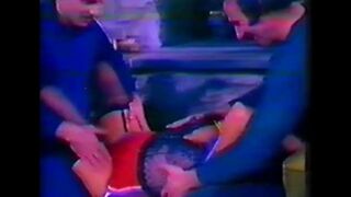 A retro threesome sex video with an Italian twist - Eporn