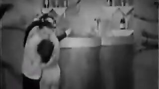 Old threesome porn from the year 1930