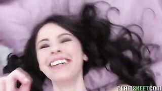 A hot brunette has sex with an amateur guy in this steamy vid