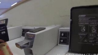 A cunning guy found a way out when the girl wants to divorce