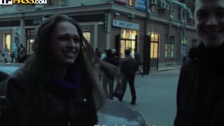 A real pick-up is shown in Russian for beginners