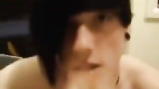 The guy is a big fan of sperm, he loves to swallow it