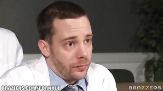 A girl came to the doctor and he fucked her in his office