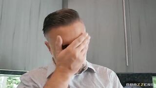 Real Estate Agent Got Screwed by Desperate Client