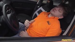 A hot woman gets a blowjob after road rage in a car