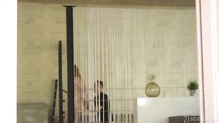 FMM threesome with double penetration and anal sex for a girl