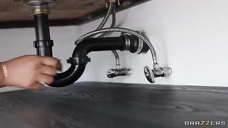 Plumber arrives and satisfies the woman in an intimate way