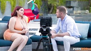 Extra-hot busty pornstar Natasha Nice gets banged on cam show