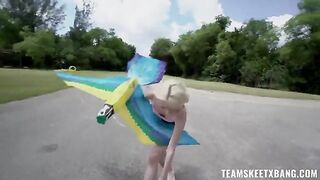A girl wants to get fucked outdoors, it’s her dream