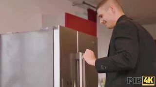 A beautiful story about milkshot and cumshake with a hot babe