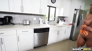 A hot maid is doing the cleaning completely naked