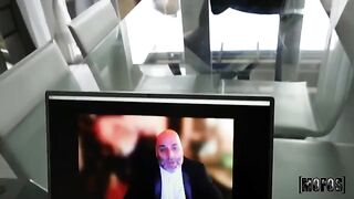 Close the video call and fuck me, not the screen!