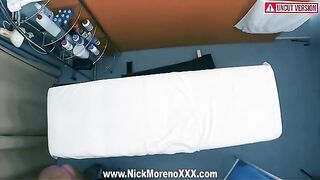A 19-year-old girl received a sexy massage from a horny masseur