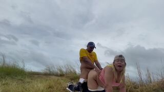 Pinay gets fucked by stranger in a risky outdoor encounter