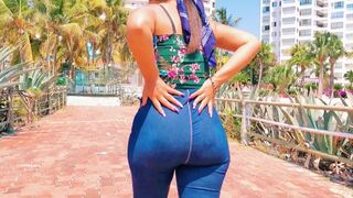 Babe from Colombia fucks hard with her thick Latin ass in this steamy homemade video