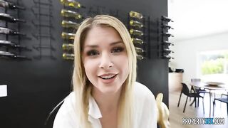 My dick is in demand, a man in an SMS received a sexy photo of a girl