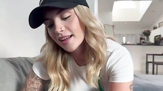 Do you prefer coffee or to fuck with a barista?