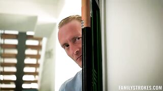 I like to be fucked while talking on the phone