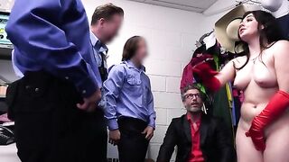 A beautiful woman has never been punished like this before during sex