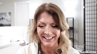 A pretty woman climbed on my cock and began to jump on it