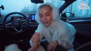 A college girl gets fucked by a stranger in his car