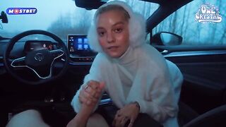 A college girl gets fucked by a stranger in his car