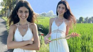 Sweet rice picker, a sexy dress changed her life