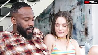 A guy with a big cock smeared cum in the mouth of a young girl