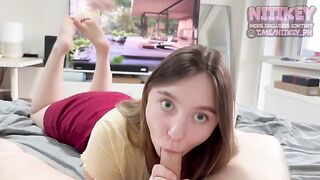 A young guy checked on a girl after their first date