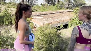 A guy fucked his girlfriends in the forest, just for fun