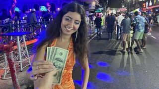 Can you get laid for money with girls on the street?