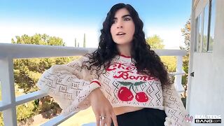 Watching the girl cum is a great pleasure. Enjoy her orgasms