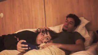 The lazy girl made a stunning blowjob, her man trembled with pleasure