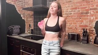 A beauty should be rewarded with kisses for her amazing work, especially in the kitchen