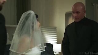 The guy gently licks the girl's pussy, slowly and painfully long