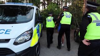 Lily Phillips gets banged outdoor by the cop for cash