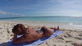 A girl with a magnetic butt was picked up at the beach for an intense encounter