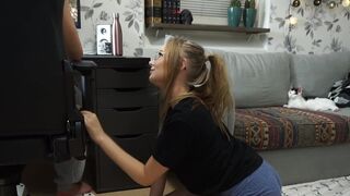 A small kitty wants to be fucked and she gets what she wants
