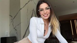 She's not a good student, but she knows how to get an A in intimacy
