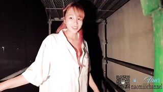 I peed on the girl's pussy in the construction site, she shuddered