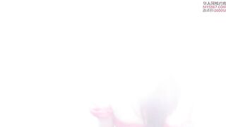 NicoLove had a blow job in the bathtub and finished with tittyfuck