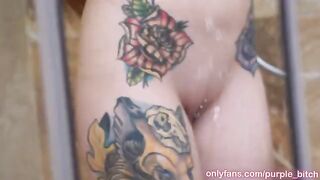 Man fucked his stepsister in the shower, she loved it